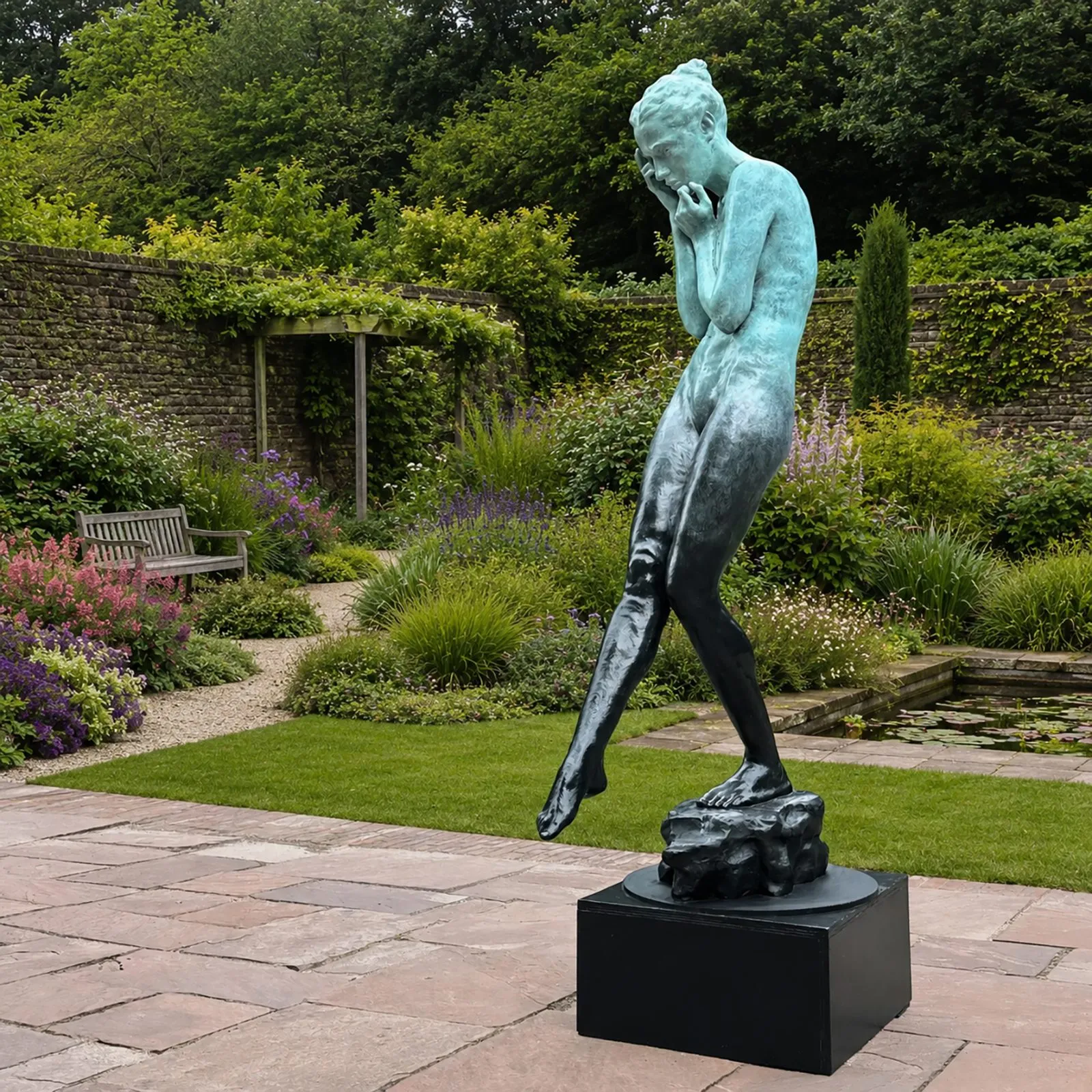 Vision, bronze de Jana Büttner, 2023, 165 × 40 × 70 cm, Galerie Calderone