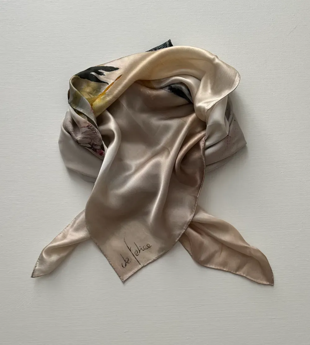 Foulard de soie — Françoise de Felice